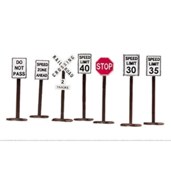O Scale Road Sign Set (7)