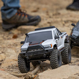 1/10 SCX10 III Base Camp 4X4 Rock Crawler Brushed RTR, White