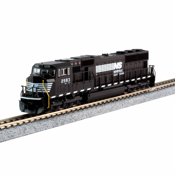 N SD70M Locomotive, Flat Radiator NS #2581 with Sound