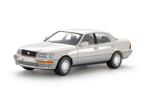 1/24 Lexus LS 400 (UCF11L) Plastic Model