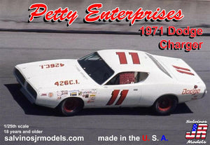 1/24 Petty Enterprises 1971 Dodge Charger Flathood Plastic - Image #1