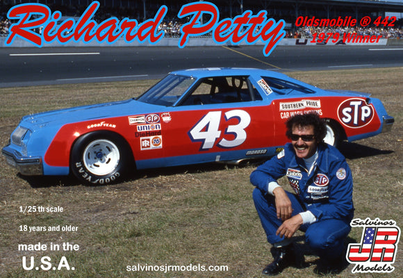 1/25 Richard Petty #43 1979 Oldsmobile 442 Winner Plastic